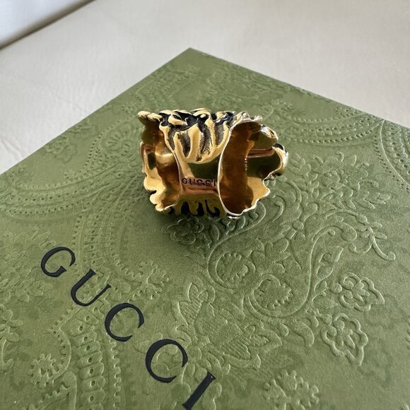 NEW Gucci Lion Head Gold Ring Black Stone Size 23 IT 10.5 US - Picture 6 of 9